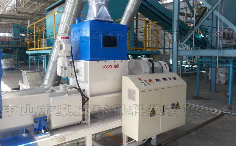 天津聚氨酯泡棉壓實(shí)機(jī)生產(chǎn)線1